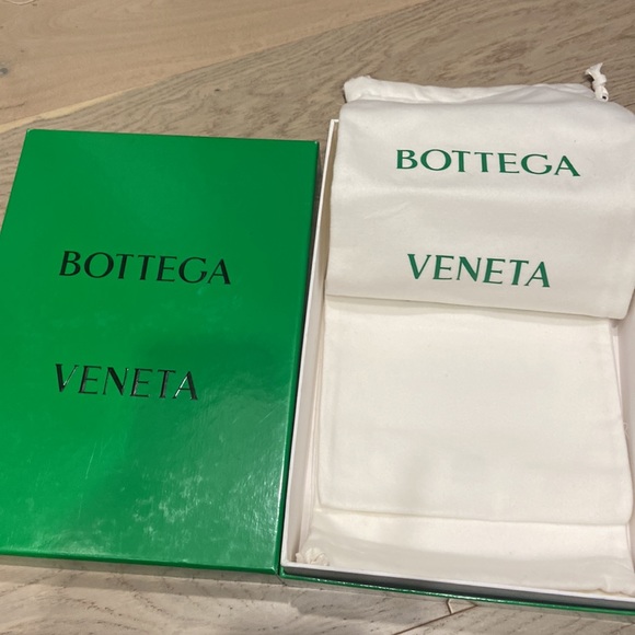 Bottega Veneta Black Lido Mule size 37.5 - Picture 5 of 7